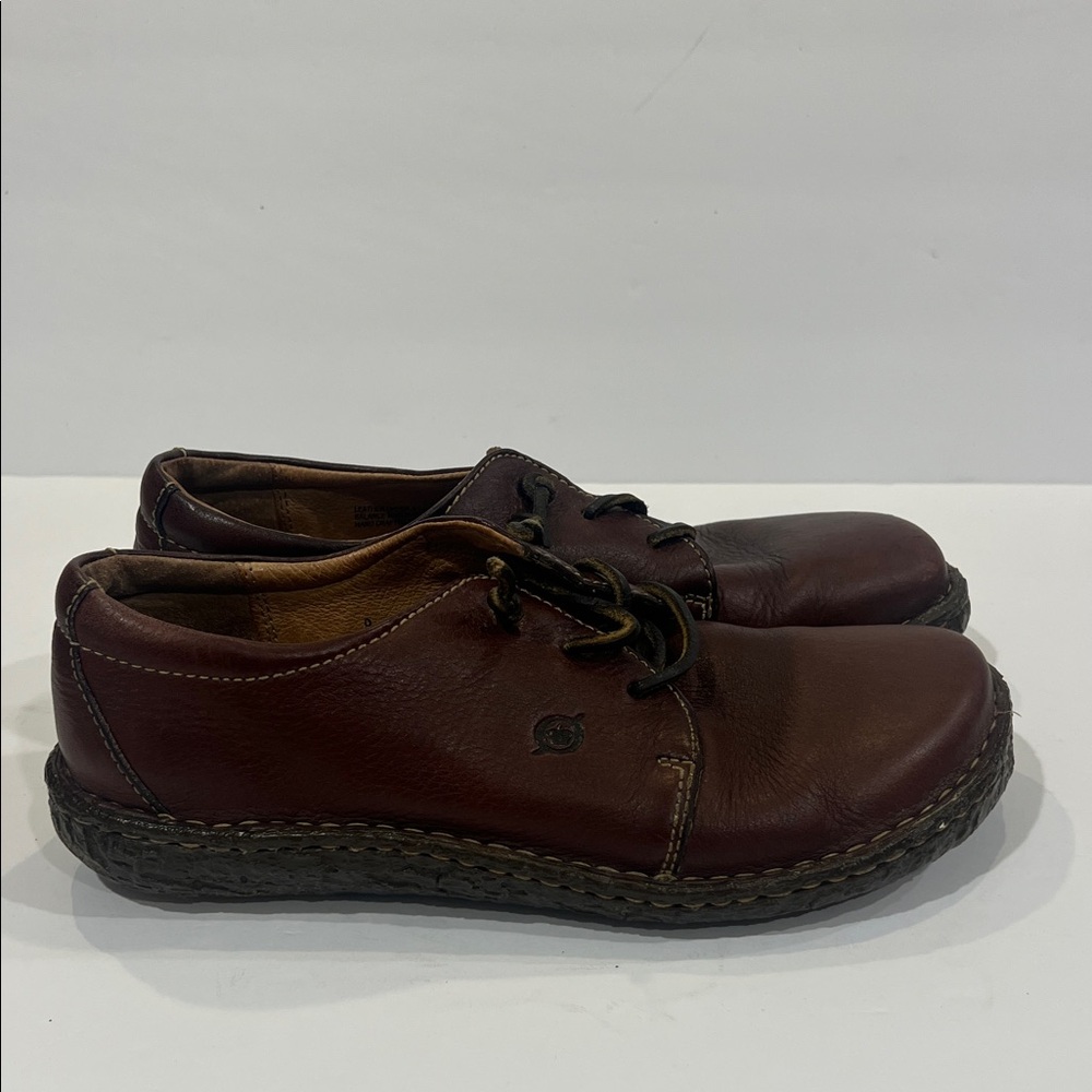 Born Brown Leather Comfort Lace-Up Shoes Artisan Walking Shoes Women’s Size 9 🔥